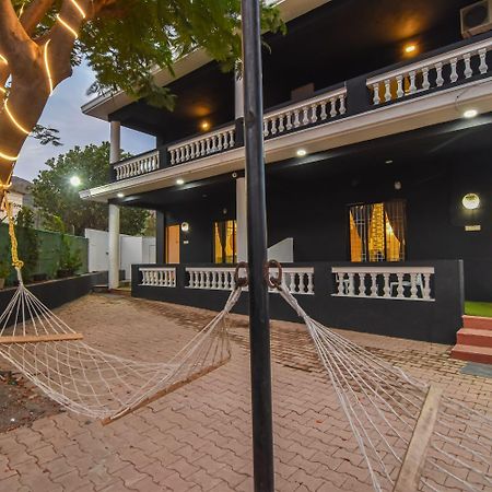 Black Stone Villa Kārli Екстериор снимка