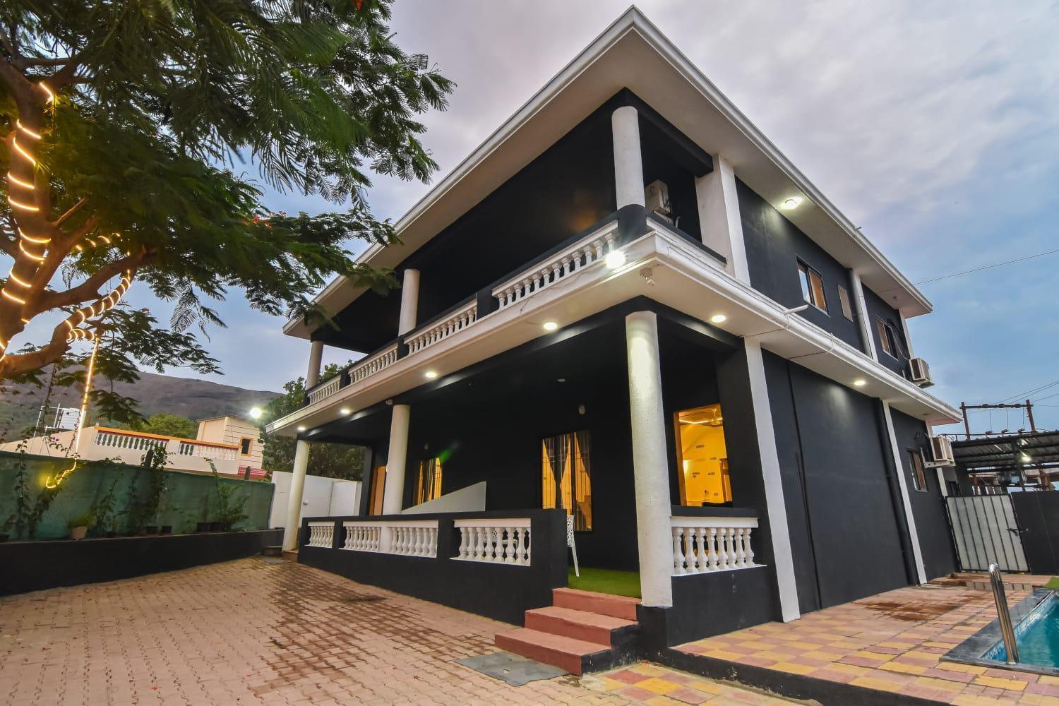 Black Stone Villa Kārli Екстериор снимка