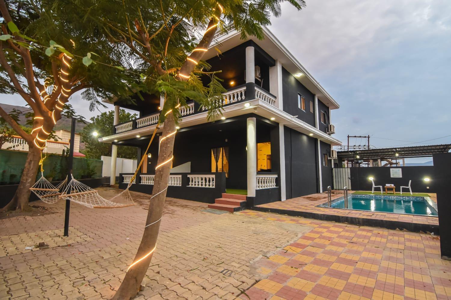 Black Stone Villa Kārli Екстериор снимка